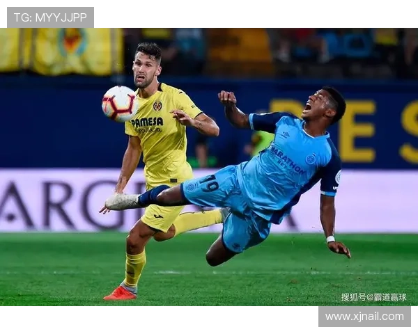 真卷啊，孔德在踢完对阵赫罗纳的比赛后继续去健身房加练